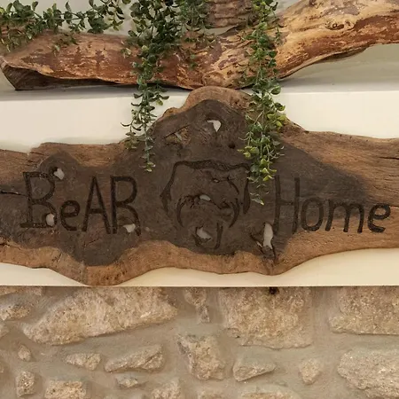 Bear Apartment