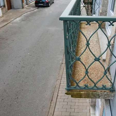 Bear Apartment
